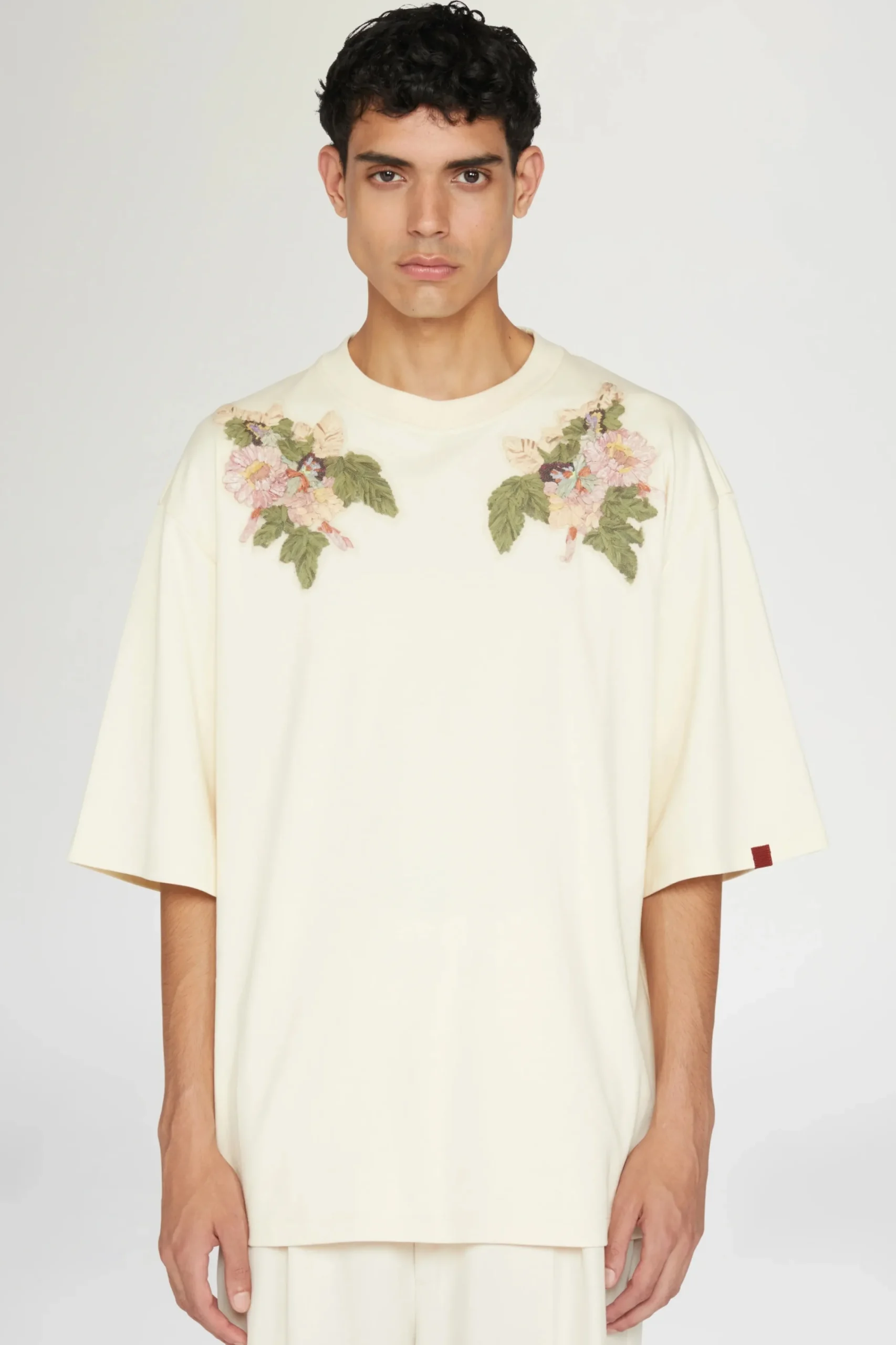 Uomo^Antonio Marras Caprifoglio